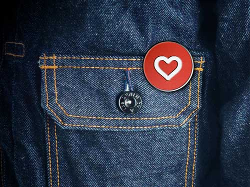 red-heart-enamel-pin-mockup